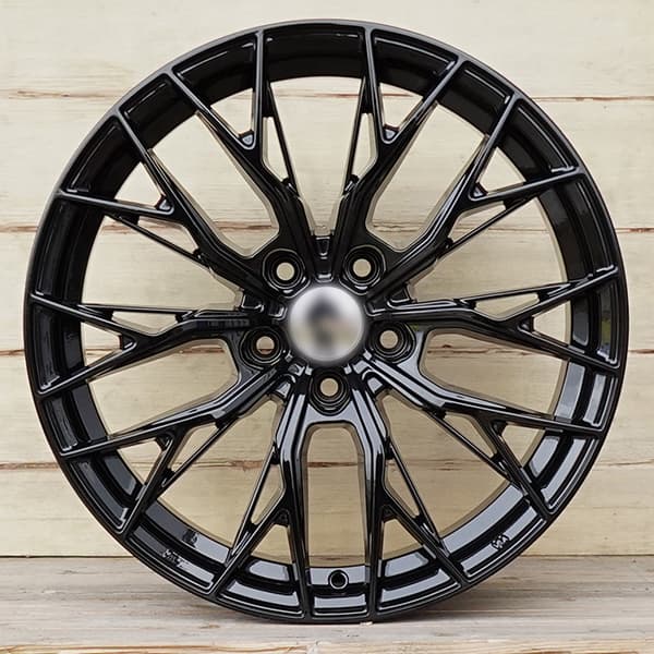 R18 X 8 5X114.3 ET35 73.1 AMZ REPLICA AMZ LK013 (XL8013) Black
